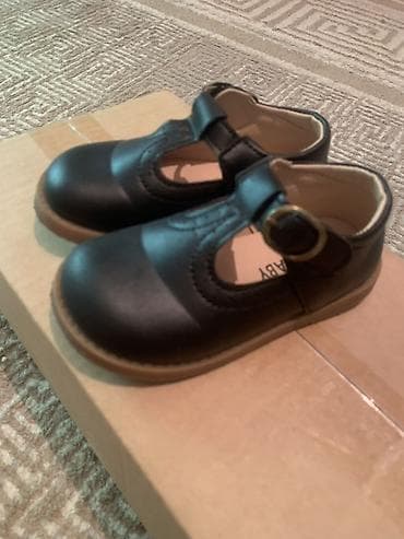 Детские туфли Mary Jane (T-strap) Выход один развыглядит как