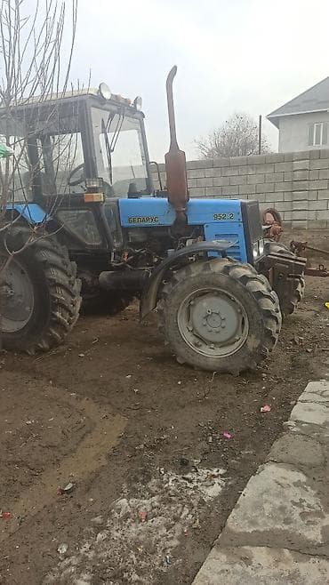 Модель: 952, Б/у, 2015 г., Трактор с другими агрегатами