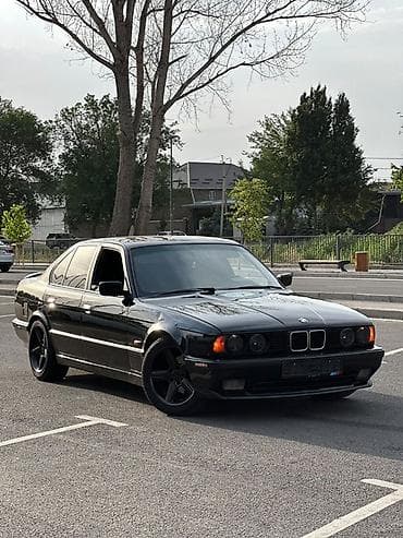 Унаа сатуу: BMW 5 series: 1991 г., 2.5 л, Кол менен иштөөчү, Бензин, Седан — 4