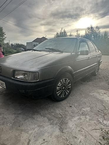 audi a4 2009: Volkswagen Passat: 1992 г., 1.8 л, Механика, Бензин, Седан — 1
