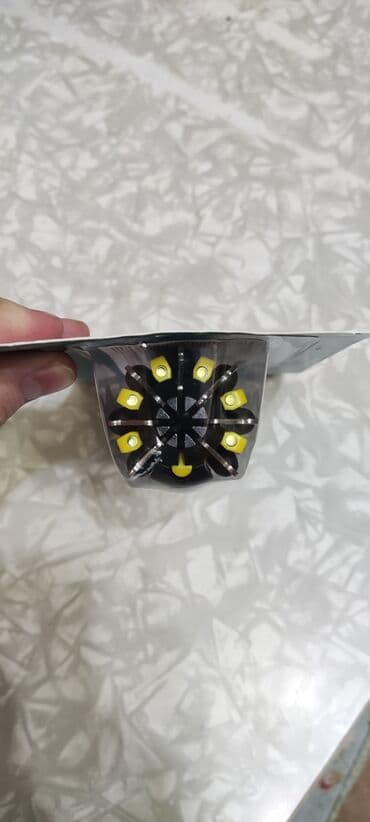 трюкавая ручка: Отвертка 8 в 1 с подсветкой, Master Hand – компактный инструмент для — 2