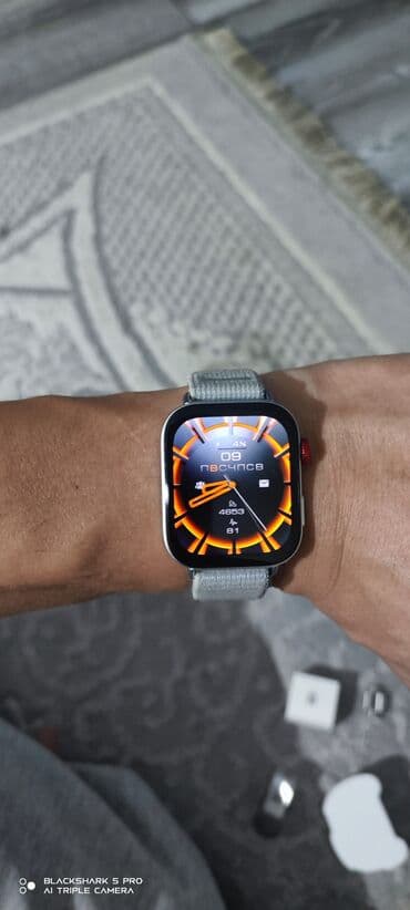 смарт часи: Смарт‑часы с прямоугольным дисплеем и яркими циферблатами принятие — 5