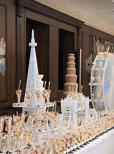 сүннөт кийимдер: Кенди-бар и шоколадный фонтан для мероприятий. - Оформление десертной — 1