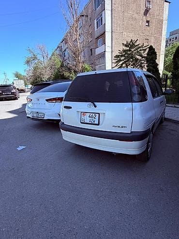 Toyota Raum: 2000 г., 1.5 л, Автомат, Бензин, Вэн/Минивэн — 4