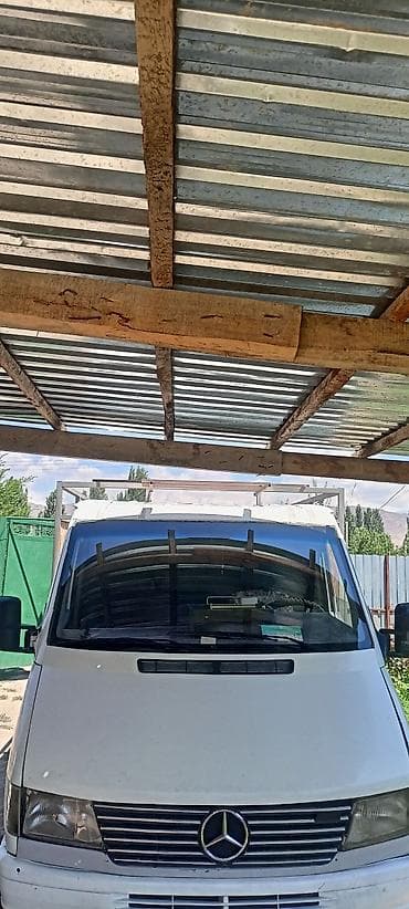 мерс грузавой сапок: Грузовой фургон Mercedes-Benz (кабина Sprinter) с бортовой/фургонной — 1