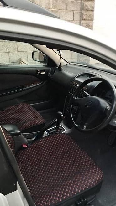 bj 40: Toyota Caldina: 2000 г., 2 л, Автомат, Бензин, Универсал — 5