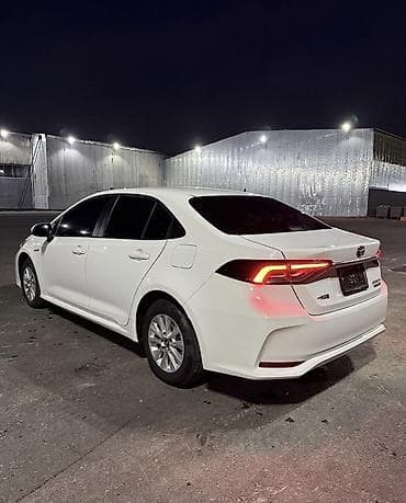 corolla s: Toyota Corolla: 2023 г., 1.8 л, Вариатор, Гибрид — 4