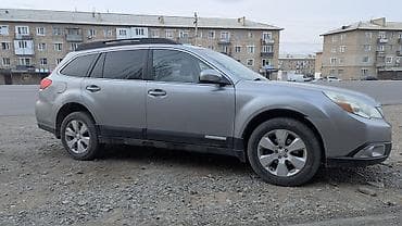 grand cherokee: Subaru Outback: 2010 г., 2.5 л, Автомат, Бензин, Универсал — 4