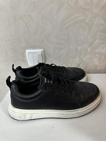 foam runner: Черные кеды Global Running - Тип: повседневные кеды/сникеры - Цвет — 2