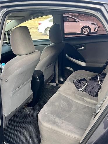 Toyota: Toyota Prius: 2015 г., 1.8 л, Вариатор, Гибрид, Хэтчбэк — 2