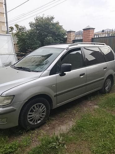 Mitsubishi Space Wagon: 2003 г., Механика, Бензин, Минивэн