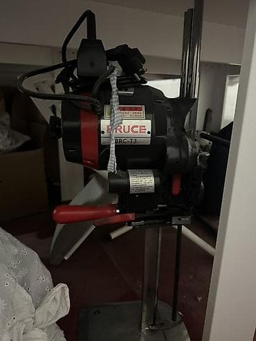 аппарат для вулканизации: 2 машинки автомат 2 4-х нитки 1 распошив Гладильный — 3