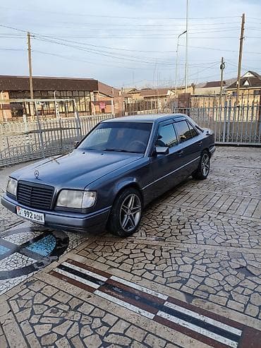 Mercedes-Benz E-Class: 1994 г., 3.2 л, Кол менен иштөөчү, Бензин, Седан — 2