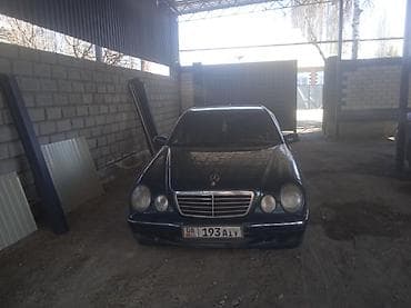 step spada: Mercedes-Benz E-Class: 2001 г., Седан — 1