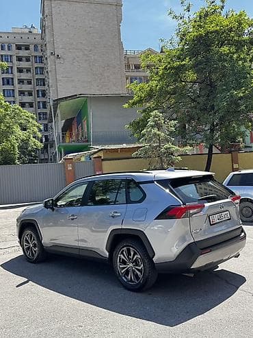 раф газ: Toyota RAV4: 2022 г., 2.5 л, Автомат, Бензин, Кроссовер — 3