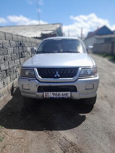 на панель: Mitsubishi Pajero Sport: 2000 г., Автомат, Внедорожник — 1