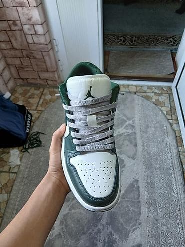 dior куртка: Продаю кроссовки Air jordan low 1 состояние 10/10 носил пару раз новые — 3