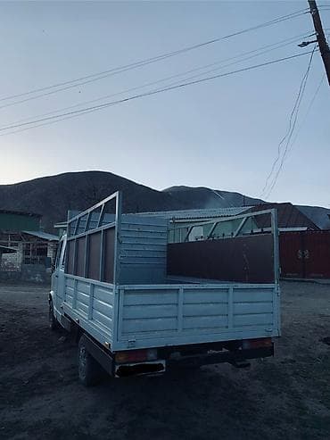 2 куб: Грузовик, Mercedes-Benz, Дубль, Новый — 5