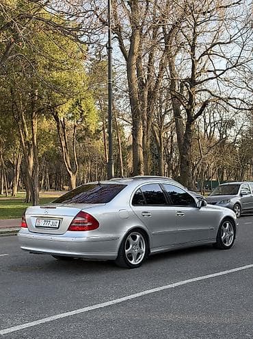 решетка 211: Mercedes-Benz E-Class: 2002 г., 3.2 л, Автомат, Бензин, Седан — 5