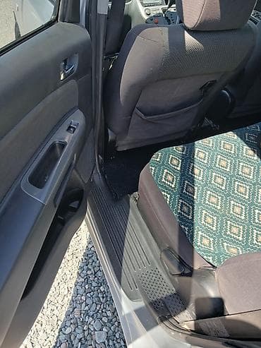 corolla e120: Toyota WISH: 2003 г., Автомат, Бензин, Универсал — 6