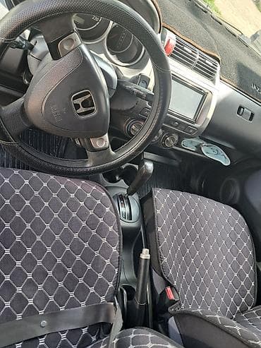 tesla 3: Honda Jazz: 2003 г., Автомат, Бензин, Хэтчбэк — 5