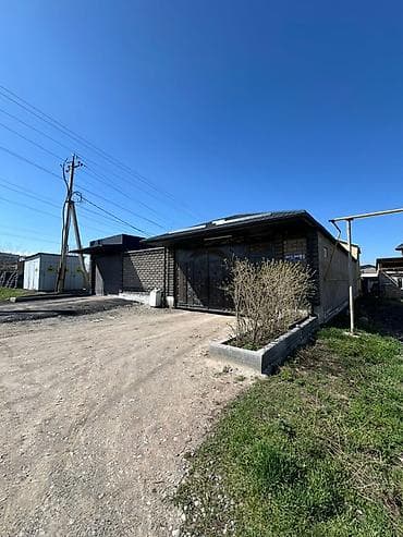 зеленный городок: Продаётся 2-х этажный кирпичный дом в ж/м Ак-Ордо Локация: Ак-Ордо — 2