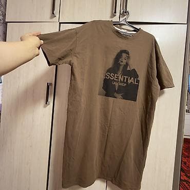 халат бамбук: Мужская футболка, Все размеры, Стандарт, Essentials, Б/у, цвет - Коричневый, Самовывоз, Платная доставка — 4