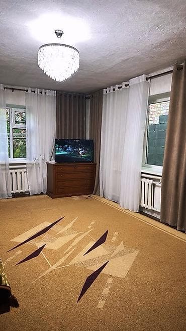 без мебели: 🏡 Продается уютный дом в районе Пишпек! 📍 Дом расположен по улице — 4