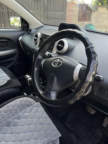 corolla s: Toyota Ist: 2003 г., 1.5 л, Автомат, Бензин, Фастбек — 7