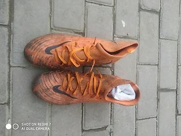 Футбольные бутсы Nike с носком-«гольфом» (коллекция с шнуровкой — 5