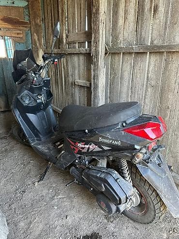 11 r20: Тип скутера 50 куб. см, Бензин, Б/у — 1