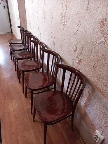 Вешалки: Стул для кухни, Дерево, цвет - Коричневый — 1