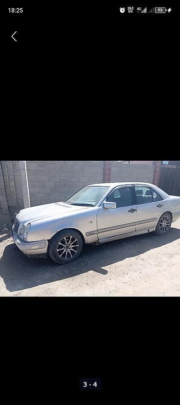 Mercedes-Benz E-Class: 1997 г., 2.4 л, Механика, Бензин, Седан