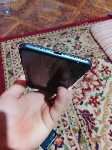 iphone 17 pro бишкек цена: IPhone 8 Plus, Черный, Чехол — 3