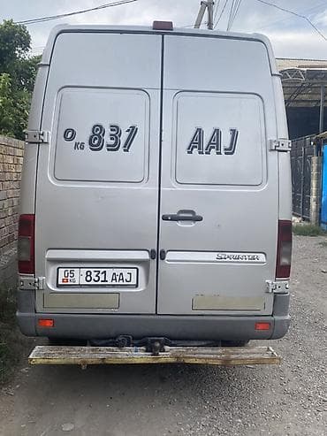 sprinter 315: Грузовой фургон Mercedes-Benz Sprinter (цельнометаллический — 8