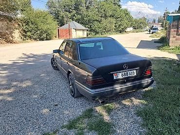 найти е 303 в канти: Mercedes-Benz E-Class: 1991 г., 2.5 л, Автомат, Дизель, Седан — 3