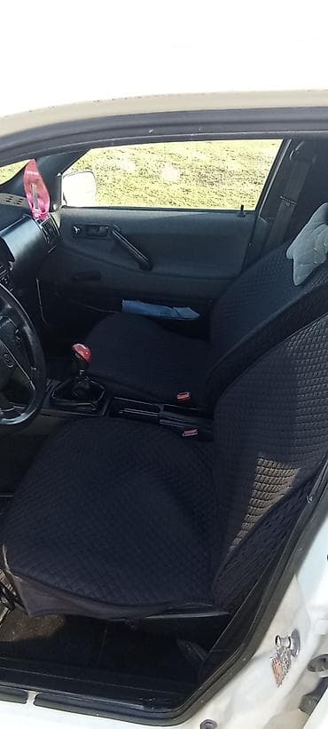 только обмен авто: Volkswagen Passat: 1989 г., 1.8 л, Механика, Бензин, Седан — 7