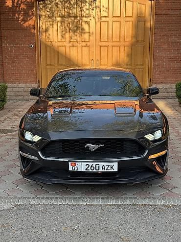 шикарное: Ford Mustang: 2018 г., 2.3 л, Автомат, Бензин, Купе — 2