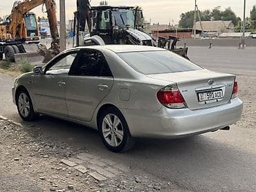 для такси авто: Toyota Camry: 2004 г., 2.4 л, Автомат, Бензин, Седан — 4