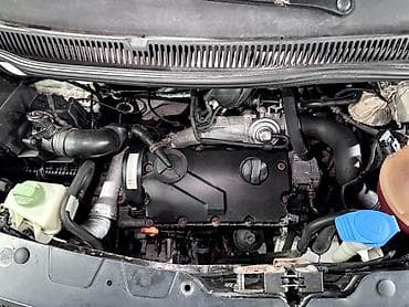 Volkswagen Transporter: 2008 г., 1.9 л, Механика, Дизель, Фургон — 9