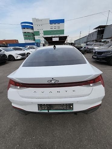 Продажа авто: Hyundai Avante: 2021 г., 1.6 л, Автомат, Бензин, Седан — 3