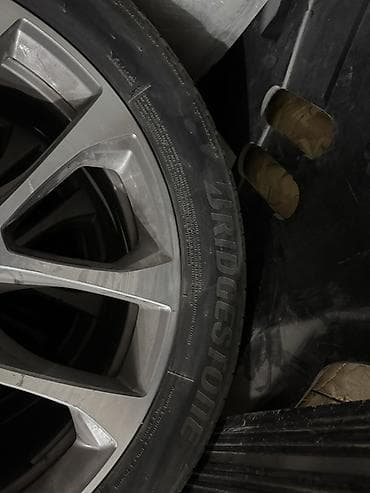 Колеса в сборе 275 / 40 / R 20, Всесезонная, Комплект, Внедорожные (АТ/МТ), Литые — 4