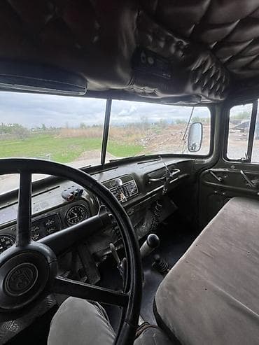 риссоры: ЗИЛ : | 2000 г — 5