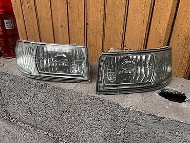 passat ss: Комплект противотуманных фар Toyota 2002 г., Б/у, Оригинал, Япония — 1