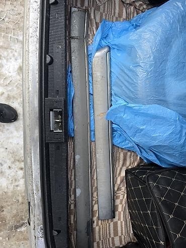 Накладка на дверь Передняя левая Mercedes-Benz, Б/у, Оригинал