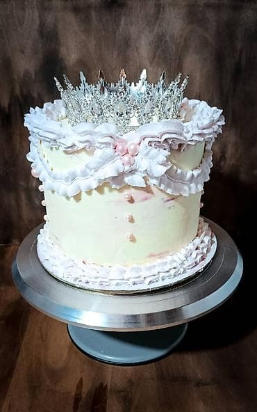 очок эшик: Свадебные и праздничные торты на заказ - Индивидуальный дизайн — 10