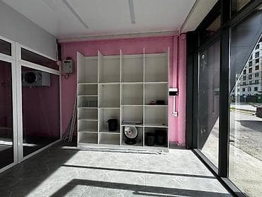 помещение свободного назначения: Продажа магазинов 35 м², Свежий ремонт, Отдельный вход, 1 этаж — 2