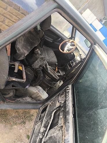 vaz 2109: Автомобиль ВАЗ-2108/2109 (хэтчбек) на разбор. Описание по фото: - — 1