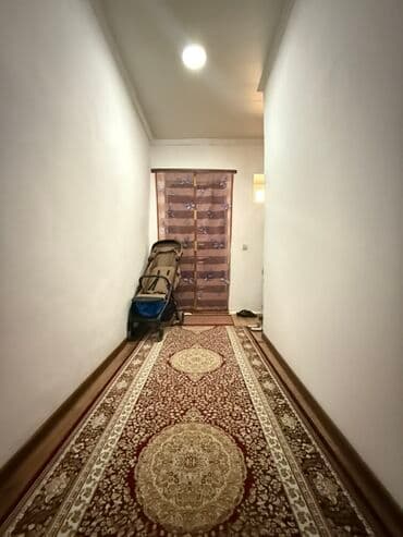 дом офицеров: ПРОДАЕТСЯ 5 КОМНАТНЫЙ ДОМ В Ж/М АК-ОРГО!!! Кол-во комнат: 5 Площадь — 8