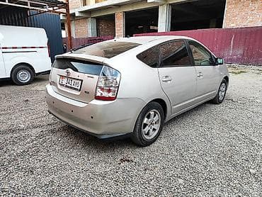 Продажа авто: Toyota Prius: 2004 г., 1.5 л, Вариатор, Гибрид, Лифтбек — 4